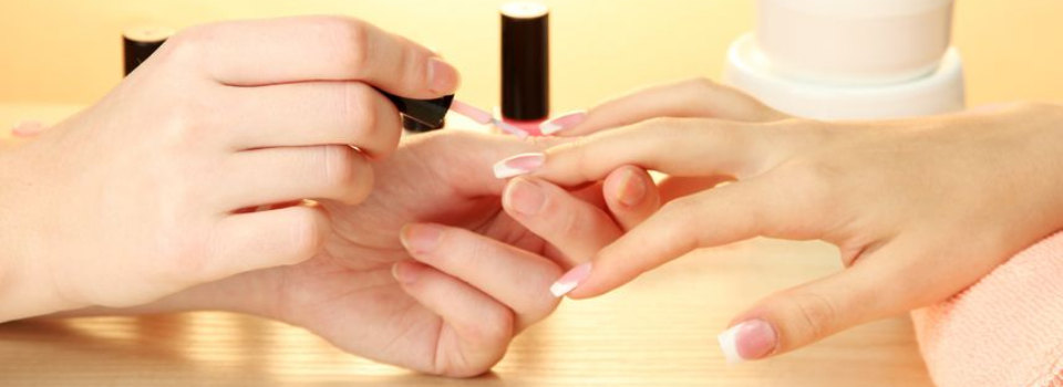 slide-mississauga-spa-nails-manicure